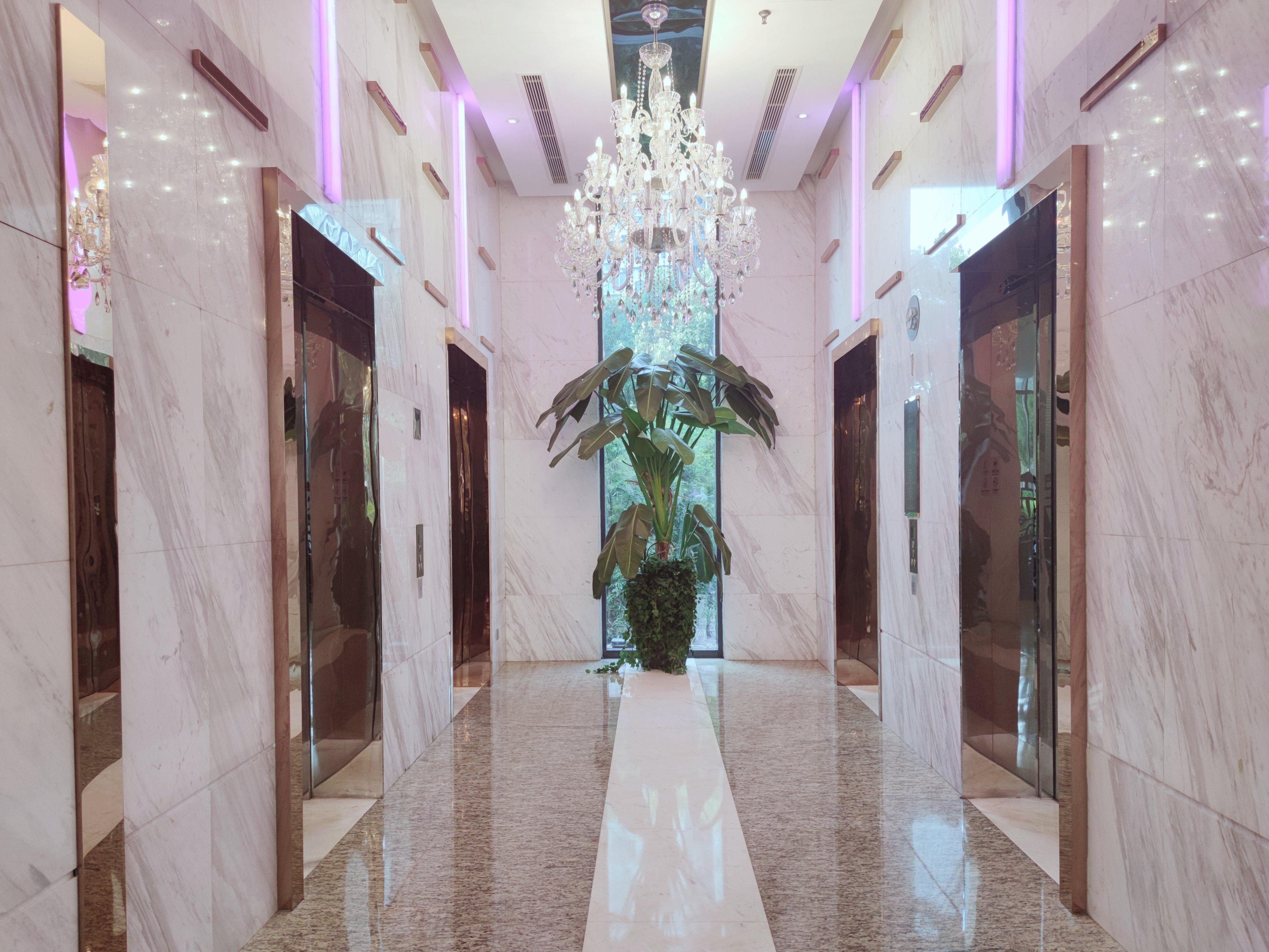 Holiday Inn Shanghai Hongqiao West By Ihg Csingpu Kültér fotó